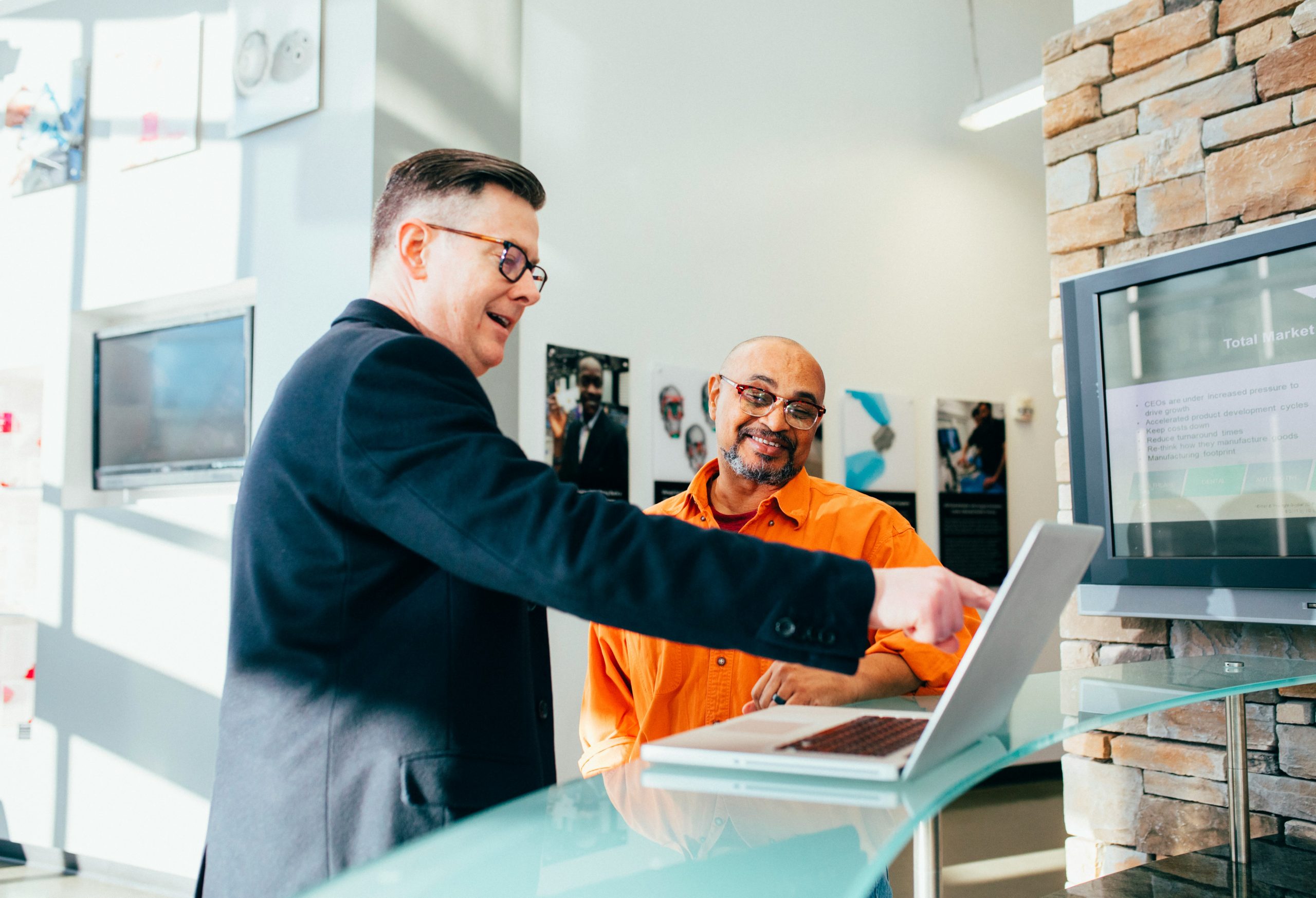 linkedin sales solutions ydvdprpghv4 unsplash